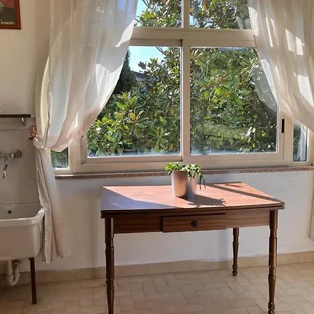 Tina Apartment *